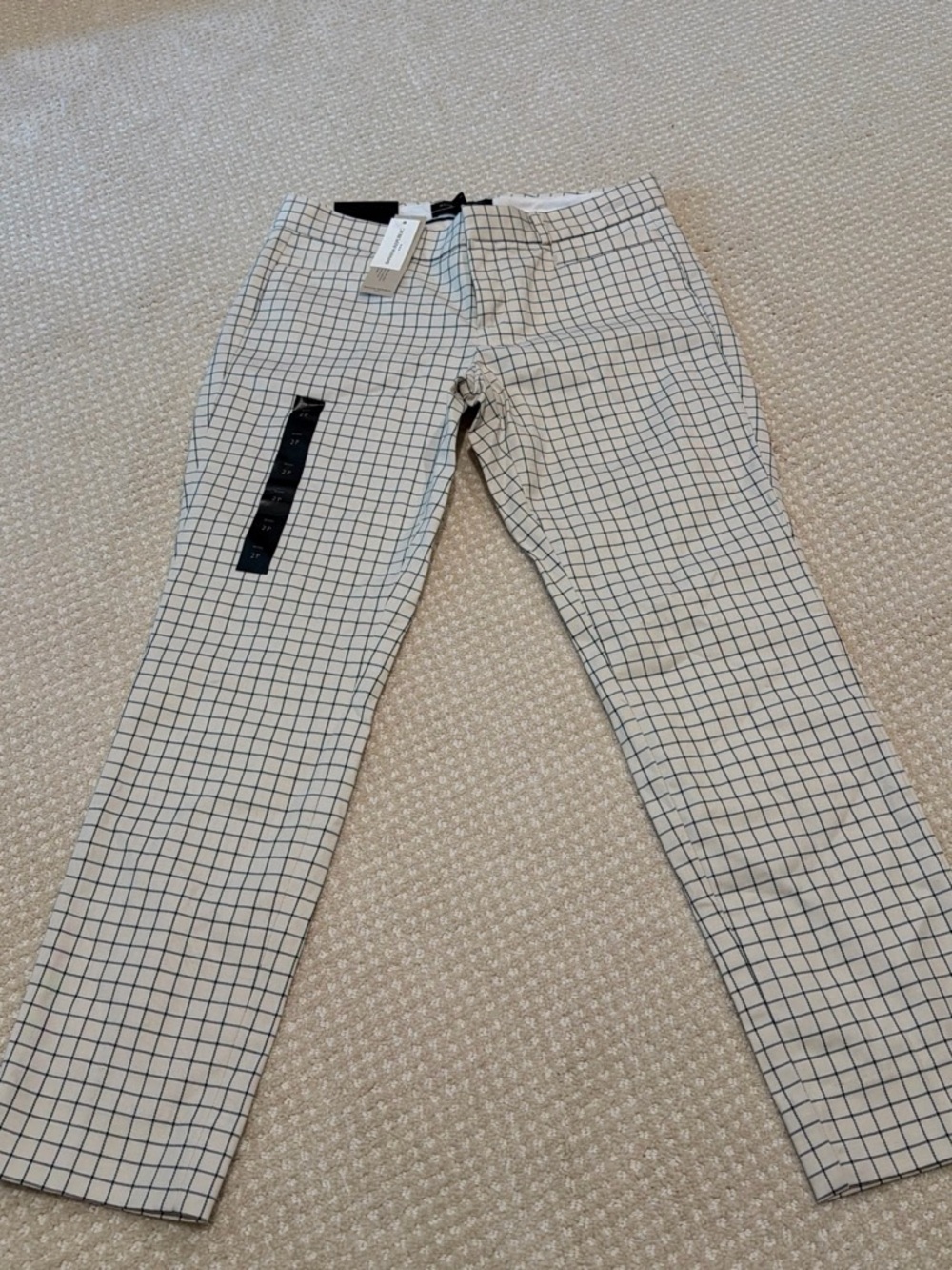 Banana Republic White Pants with Black Grid Check